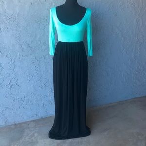 Black & Mint Maxi